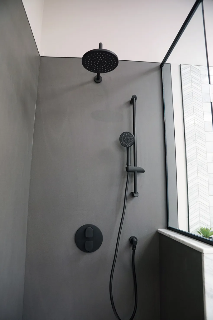Showroom Shower